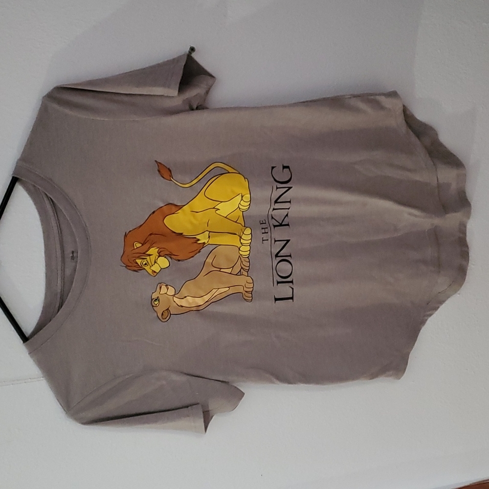 Disney Lion King Shirt, Medium, Grey